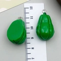 Pendentifs légumes en résine verte avec anneaux argentés pour création bijoux DIY - Green Resin Long Squash
