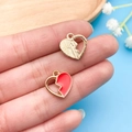 Gouden gebroken hart hangers met rood emaille voor DIY sieraden maken hobby - Rode Emaille Hart (11036)