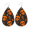 Halloween Tropfen-Lederohrringe mit schwarzem Orangefarbenem Totenkopf und BOO-Muster - Orangefarbener Totenkopf BOO auf schwarzem Druckmuster (6)