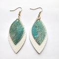 Detail of bohemian teardrop earrings with blue faux hair and white leather texture - Lake Blue Metallic Texture (20)