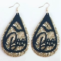 Pendientes de Halloween en forma de gota con letras Boo y murciélago sobre brillo dorado - Fondo Brillo Dorado - Patrón de Letras Boo Negras / Doble Halo Forma de Pera