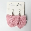 Detail of pink handmade woven tassel earrings with bohemian fan-shaped cotton textures - 小号粉色款式 (S4)
