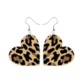 Modische Herzohrringe mit Leopardenmuster aus Kunstleder und silbernen Fischhaken - Leoparden-Stil (1)