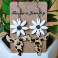 Sunflower and leopard print bull skull drop earrings with a bohemian vacation style vibe - Daisy Leopard Pattern Bull Head Style (2)