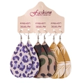 Tre paia di orecchini a goccia in ecopelle con motivi leopardati, mimetici e di palme - Stile Leopardo Viola e Camo e Foglia di Palma