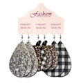 Set di orecchini a goccia in ecopelle con paillettes argento, stampa leopardata e a quadretti - Stile Argento Glitter e Leopardo e Quadri