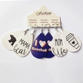 Set di tre paia di orecchini a goccia in ecopelle con stampe MAMA Bear e Baseball - Stile Mamma Orso e Baseball e Vita da Mamma
