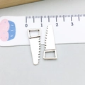 Paire de pendentifs scie à main en alliage argent vintage pour bracelets DIY bijoux - Scie en Argent Antique (8524)