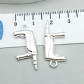 Ciondolo trapano in lega d'argento per braccialetti e collane di gioielli fai-da-te - 1 pezzo Trapano a Percussione Argento Brillante 12*26mm (2g) (20404)