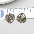 Antike Bronze Lebensbaum Herzanhänger, 25mm hohle Charms für DIY-Schmuckherstellung - Antiker Herz-Lebensbaum (19922)