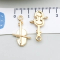 Vue avant et arrière du pendentif violon doré pour bijoux DIY avec mètre ruban - Violon (20928) / 1 Pièce/Paquet (14x23mm) / Or KC
