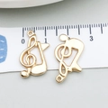 Pendentif note de musique doré pour bijoux avec clé de sol et mesure de 2,5 cm - Symbole de Musique (20937) / 1 Pièce/Paquet (17x21mm) / Or KC