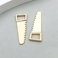 Hellgoldener Handsäge-Anhänger aus Legierung für DIY-Schmuck mit feinen Sägeblatt-Details - 1 Stück KC Gold Säge Form (20433)
