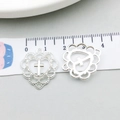 Ciondolo a croce cuore cavo in argento per bracciali e gioielli fai-da-te - Croce di Cuore Traforata (20362)