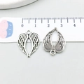Ciondoli a forma di ala in argento antico per gioielli fai da te, 2,5x1,8 cm - Stile Ali di Cuore (14097)