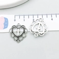 Ciondolo croce a cuore argento antico per gioielli DIY, lega metallica da 20mm - Stile Croce Cuore Svuotata (15842)