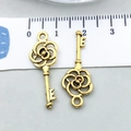 Antique gold heart key alloy pendant charms for DIY jewelry making 3cm length - Antique Gold Decorative Key (11387)