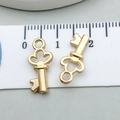 Gouden hartvormige holle sleutelhanger met 20mm maatstaf ter referentie - Sleutel Stijl (20995) / 8*16mm