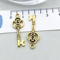 Antique gold hollow heart key charm pendant for DIY bracelets and necklaces accessory - Antique Gold Key (20953)