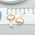 Vergulde holle hart sleutelhanger DIY sieraden accessoire 2cm grootte - Hart Sleutel Stijl (21003) / 10*17mm