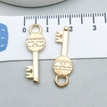 Gouden hart sleutelhangers voor doe-het-zelf met meetschaal voor sieraden maken - Sleutel Stijl (21006) / 8*26mm