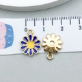 Pendentif marguerite en émail bleu et jaune avec finition dorée pour bijoux DIY - Style Marguerite en Émail Bleu Foncé (11069)