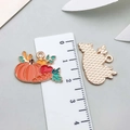 Enameled alloy harvest charms featuring pumpkin and maple leaf designs with gold metal back - Oil Fruit (19343)
