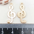 Treble clef pendant charm in white enamel and gold metal finish for DIY jewelry - White Enamel Music Symbol (21*9mm)