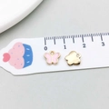 Pendentifs papillon émaillé rose et fleur dorée pour bijoux DIY sur une règle graduée - Papillon Imprimé Émail (10998) / 9*8mm