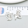 Vintage silver alloy wine bottle pendant with WINE engraving for DIY jewelry making - 1 Antique Silver Wine Bottle (10559)