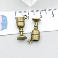 Pendentif coupe de vin en bronze antique en alliage pour création de bijoux DIY - Verre à Vin Bronze Antique (20777) / 9*21mm