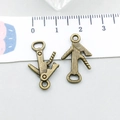 Pendentif décapsuleur en alliage bronze antique pour bijoux DIY, hauteur 2,3 cm - Ouvre-Bouteille Bronze Antique (20781) / 12*21mm