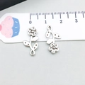 Silver alloy flower and leaf pendant for DIY jewelry making measured at 2.3cm - Antique Silver Flower (10405)