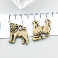 Mops-Anhänger aus antiker Bronze für DIY-Schmuck mit Lineal zur Größenbestimmung - Antik-Bronze Mops 16*15mm (20572)