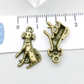 Anhänger in Bronze-Optik als Dalmatiner für DIY-Schmuckherstellung und Halsketten - Antik-Bronze Sitzender Hund 22*13mm (20580)