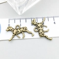 Vintage Bronze Dalmatiner Welpen Anhänger Set mit hohlen Punkten für DIY Schmuck - Antik-Bronze Gefleckter Laufender Hund 13*23mm (20581)