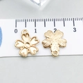 Pendentif fleur de 13mm dorée avec pétales en cœur pour création de bijoux - Fleur (20515) / 14*12mm