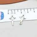 Silver hollow four-pointed star pendant DIY jewelry accessory in 22mm size - Antique Silver Four-Pointed Star (16970)