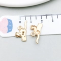 Golden cat alloy pendants with ribbed texture and hollow back for DIY jewelry crafting - Dynamic Cat Style (20628)