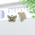 Pendentifs papillon en alliage bronze pour bijoux DIY avec détails d'ailes réalistes - Papillon Bronze Antique (20158) / Bronze Antique