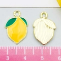Paire de pendentifs citron en émail jaune avec vue recto et verso doré texturé - Citron en Émail Jaune (22184)