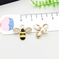 Süßer Bienenanhänger mit Emaille und Strass für DIY-Schmuckherstellung 2,5 cm - 18*22mm / Gelbe Emaille Strass Biene (11872)