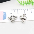 Süßer Bienen-Anhänger in Altsilber für DIY-Schmuck mit echter Metallstruktur - 9*7mm / Antiksilber Bienen Abstandhalter Stil (15988)