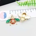 Süße grüne Bienen-Emaille-Anhänger für DIY-Schmuck mit vergoldeter Oberfläche - 24*21mm / Emaille Bienenstil (18642)
