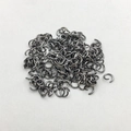 Dunkelgraue offene Biegeringe für DIY-Schmuckherstellung von Ketten und Armbändern - 4mm / Gun Black