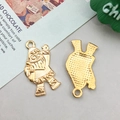 Vergoldeter Weihnachtsmann-Anhänger aus Legierung mit Wabenmuster für DIY-Schmuck - KC金色圣诞老人款式(15477)