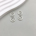 Silberne Unendlichkeits-S-Spiralen aus Legierung für die Schmuckherstellung - Doppelspirale S-Form Stil (8041)