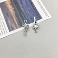 Pendentifs sportifs en alliage argent antique pour bijoux et colliers DIY - Breloque Pose Sport Argent Antique