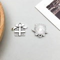 Antique silver Christmas gift box alloy pendant with bow detail for DIY jewelry making - 1Pc Antique Silver Christmas Gift Box (8844)