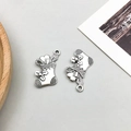Antique silver Christmas stocking charms for jewelry making, pair of metal pendants - 1Pc Antique Silver Christmas Sock (8848)